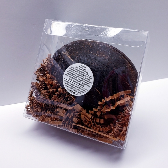 Hawaiian SANDALWOOD Soy Candle in Real Coconut Shell, Tropical Beach Theme, 5 oz - Picture 3 of 7